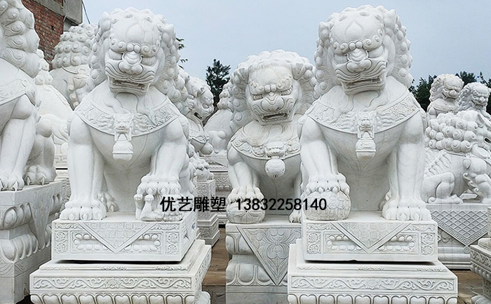 石獅子雕塑