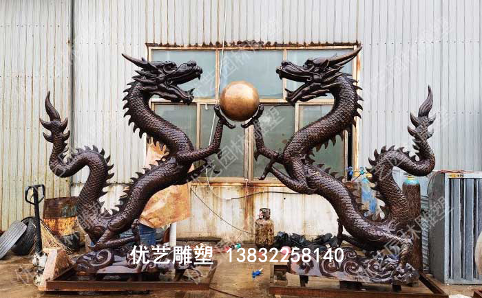 銅龍雕塑