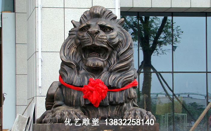 銅獅子雕塑