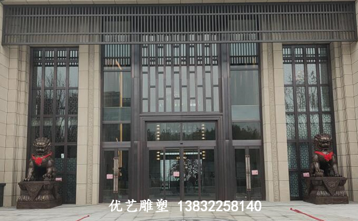 銅獅子雕塑