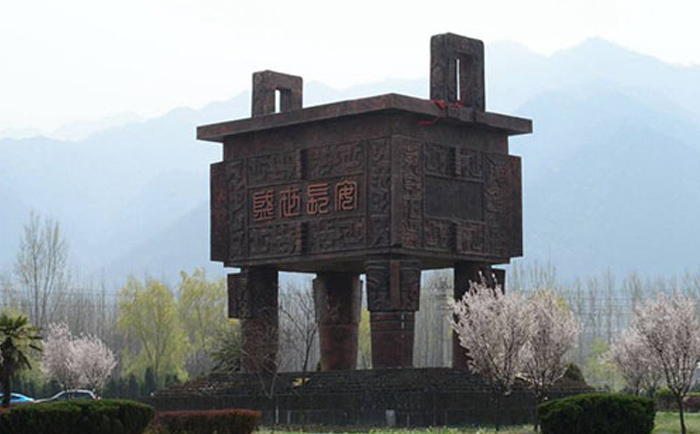 銅鼎雕塑